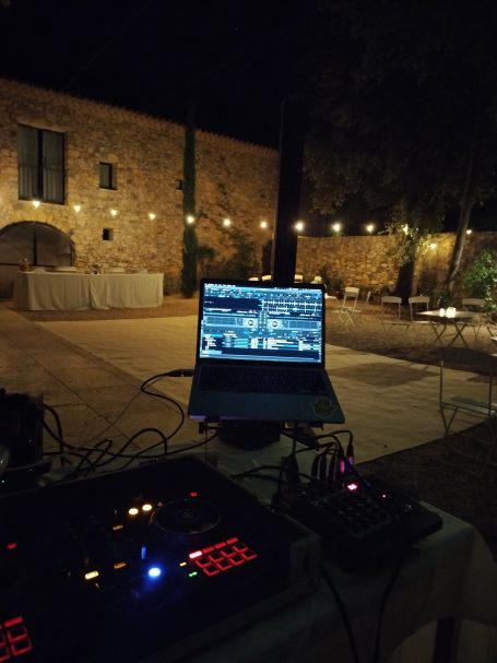 DJ Uzes a fonsandre